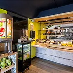Ibis Budget Antibes Sophia Antipolis ואלאוריס