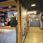 Hotel Ibis Budget Antibes Sophia Antipolis *
