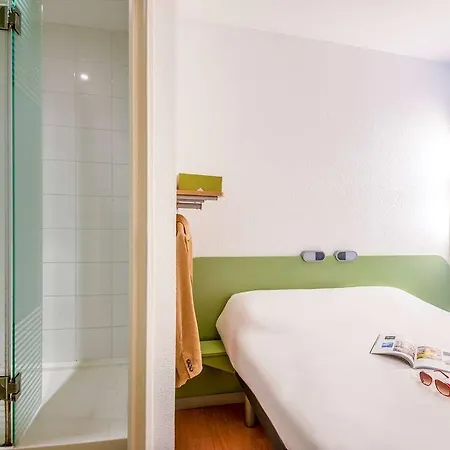 Hotel Ibis Budget Antibes Sophia Antipolis *