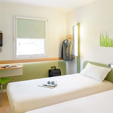 Ibis Budget Antibes Sophia Antipolis ホテル ヴァロリス