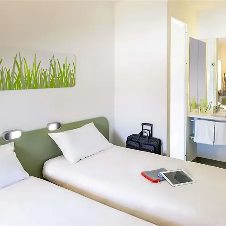 Ibis Budget Antibes Sophia Antipolis ホテル