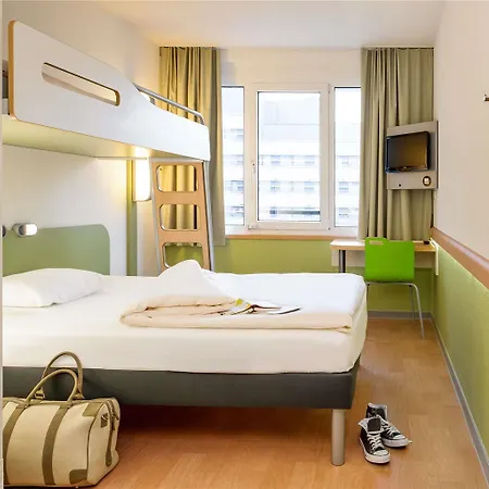 酒店 Ibis Budget Antibes Sophia Antipolis 瓦洛里