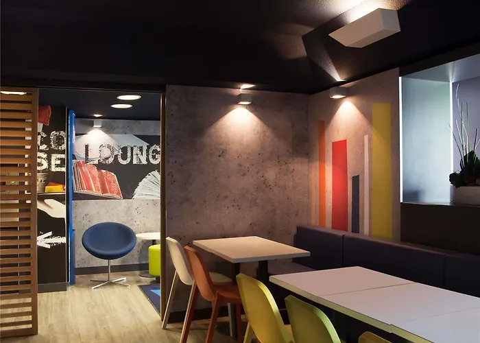 Hotel Ibis Budget Antibes Sophia Antipolis *